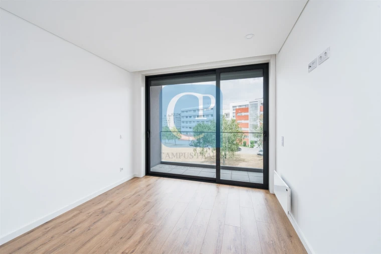 Apartamento T1 para Venda em Pedrouços Foto 11