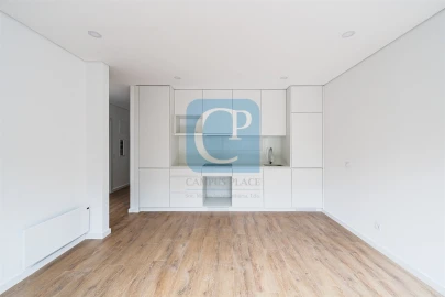 Apartamento T1 para Arrendamento em Pedrouços