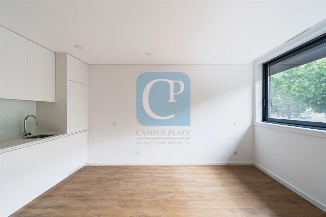Apartamento T1 para Arrendamento em Pedrouços Foto 3