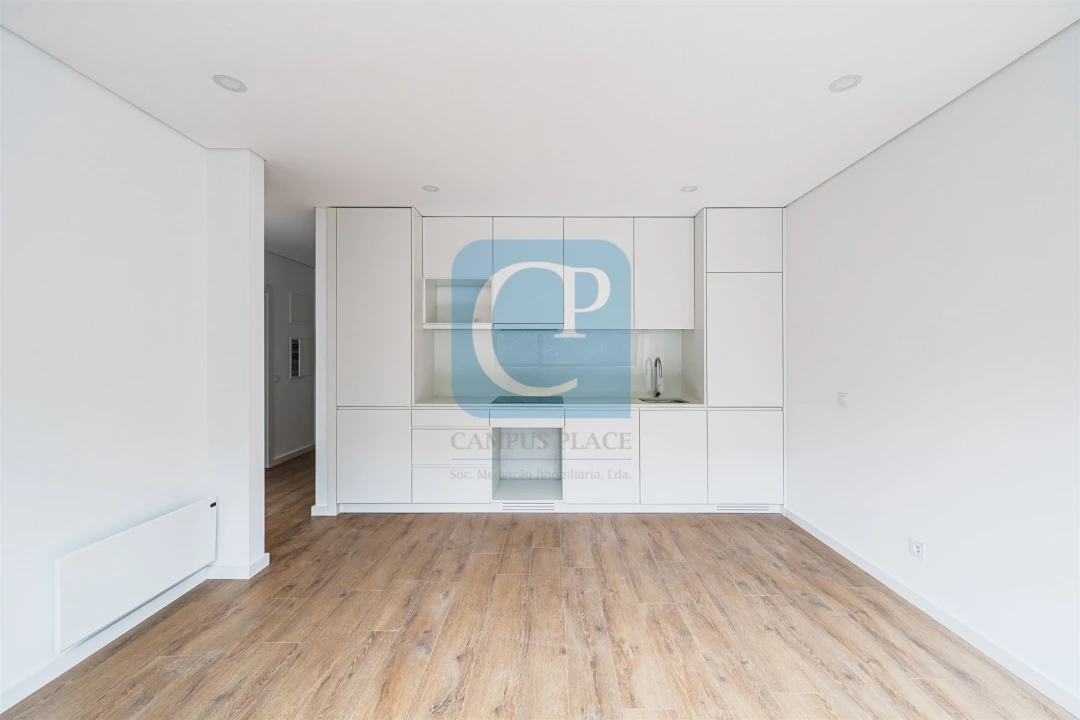 Apartamento T1 para Arrendamento em Pedrouços Foto 4