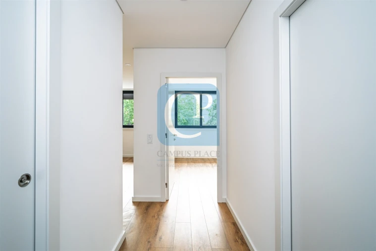 Apartamento T1 para Arrendamento em Pedrouços Foto 10