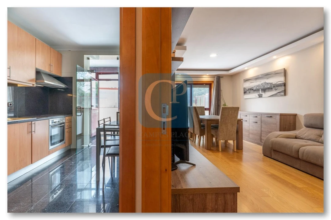 Apartamento T3 para Venda em Cidade da Maia Foto 11