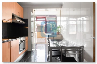 Apartamento T3 para Venda em Cidade da Maia