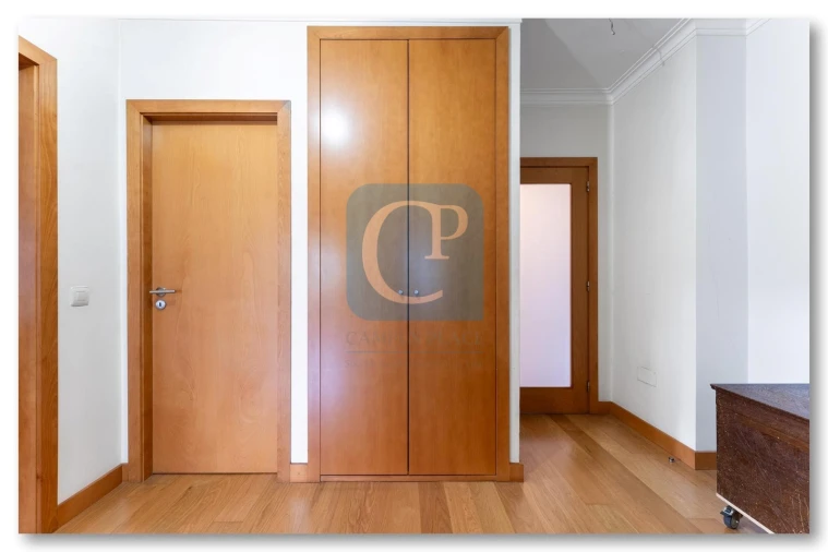 Apartamento T3 para Venda em Cidade da Maia Foto 3