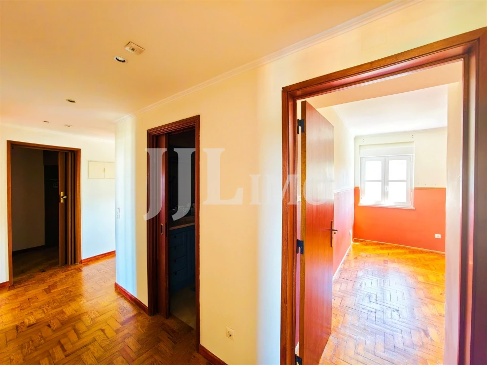 Apartamento T2 para Arrendamento em Marvila Foto 21