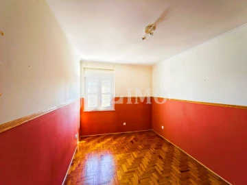 Apartamento T2 para Arrendamento em Marvila