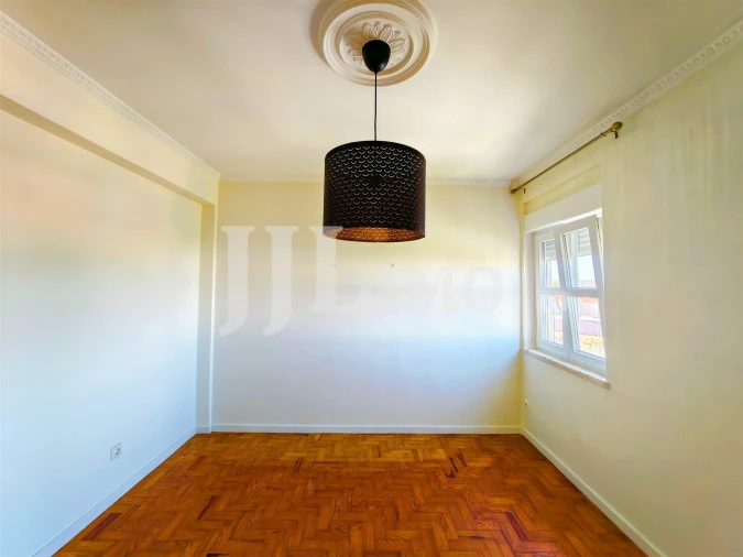 Apartamento T2 para Arrendamento em Marvila Foto 11