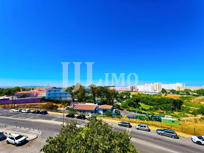 Apartamento T2 para Arrendamento em Marvila Foto 10