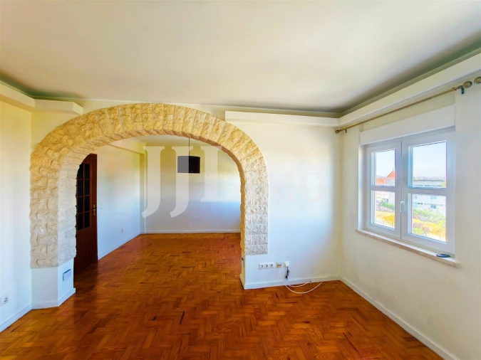 Apartamento T2 para Arrendamento em Marvila Foto 9