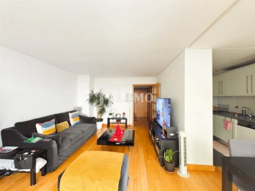 Apartamento T2 para Arrendamento em Parque das Nações
