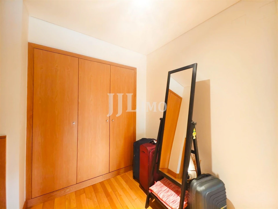Apartamento T2 para Arrendamento em Parque das Nações Foto 15