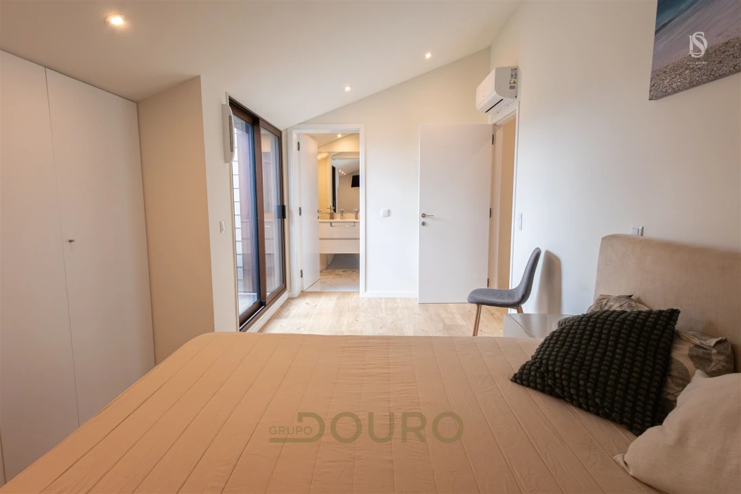 Apartamento T3 para Venda em Sandim, Olival, Lever e Crestuma Foto 4