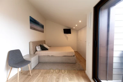 Apartamento T3 para Venda em Sandim, Olival, Lever e Crestuma