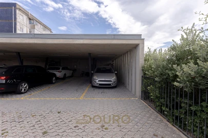 Apartamento T3 para Venda em Sandim, Olival, Lever e Crestuma