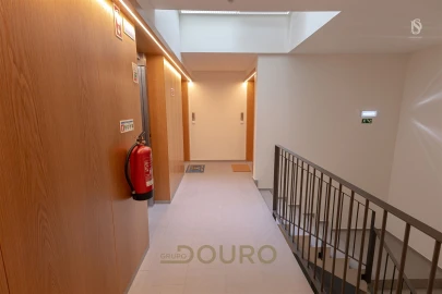 Apartamento T3 para Venda em Sandim, Olival, Lever e Crestuma