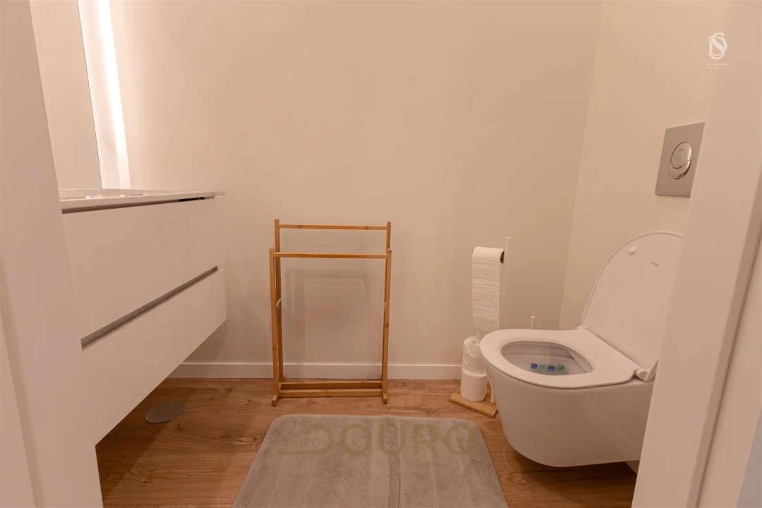 Apartamento T3 para Venda em Sandim, Olival, Lever e Crestuma Foto 26
