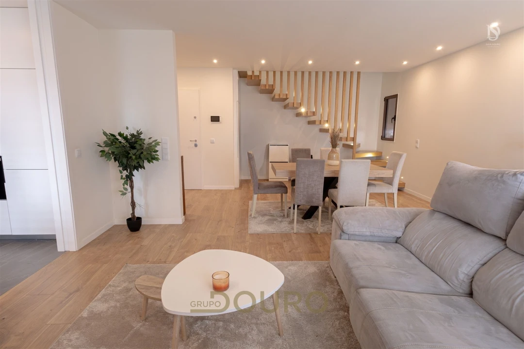 Apartamento T3 para Venda em Sandim, Olival, Lever e Crestuma Foto 24