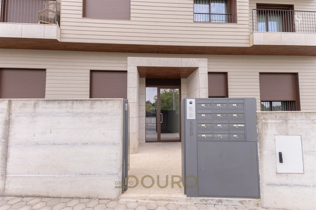 Apartamento T3 para Venda em Sandim, Olival, Lever e Crestuma Foto 37