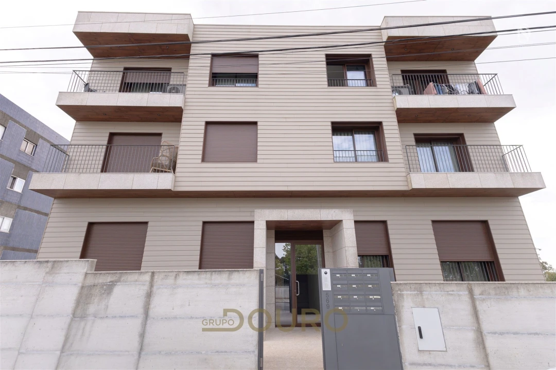 Apartamento T3 para Venda em Sandim, Olival, Lever e Crestuma Foto 36