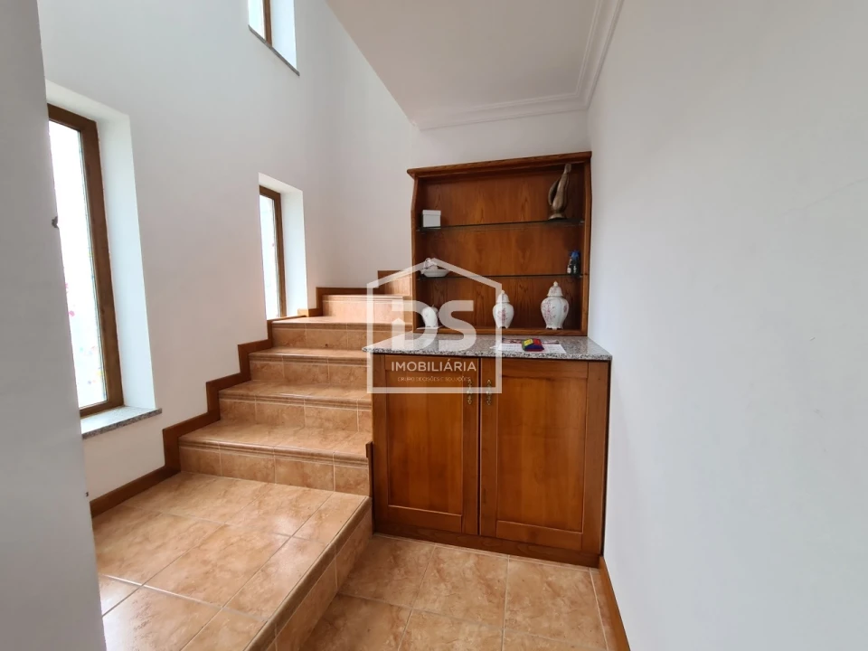 Moradia T3 para Venda em Moimenta da Beira Foto 16