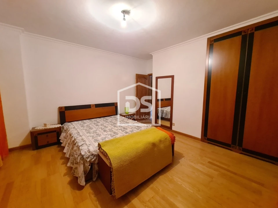 Moradia T3 para Venda em Moimenta da Beira Foto 30