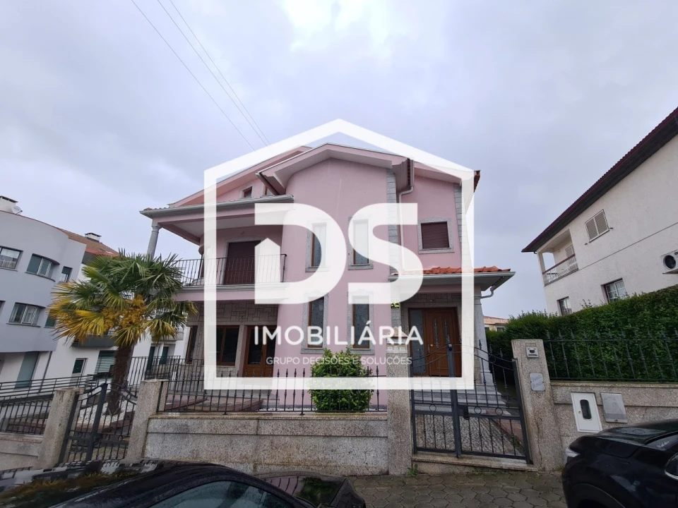 Moradia T3 para Venda em Moimenta da Beira Foto 176