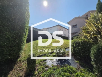 Moradia T3 para Venda em Moimenta da Beira