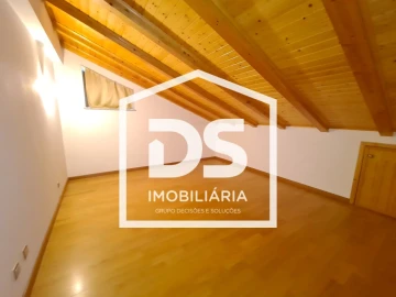 Moradia T3 para Venda em Moimenta da Beira