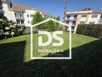 Moradia T3 para Venda em Moimenta da Beira