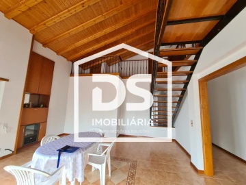 Moradia T3 para Venda em Moimenta da Beira