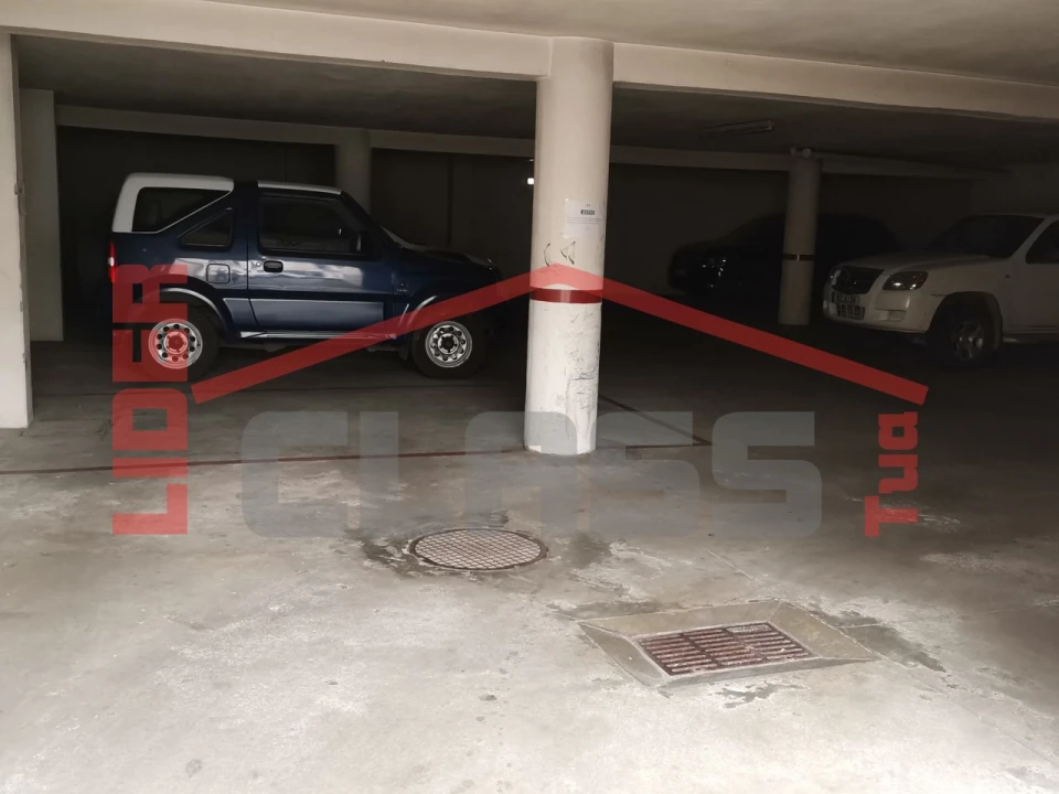 Garagem para Arrendamento em Mirandela Foto 7