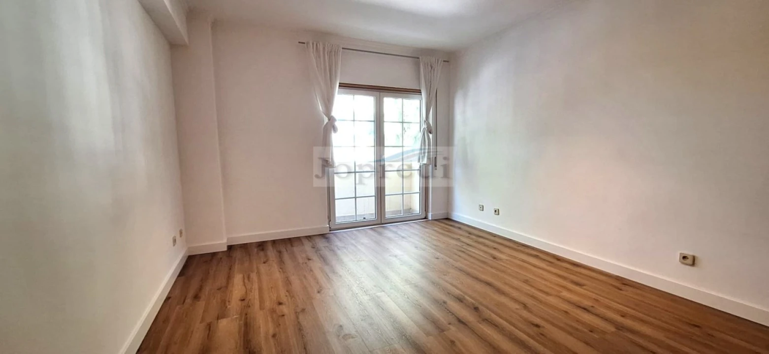 Apartamento T1 para Arrendamento em Oeiras e São Julião da Barra, Paço de Arcos e Caxias Foto 11