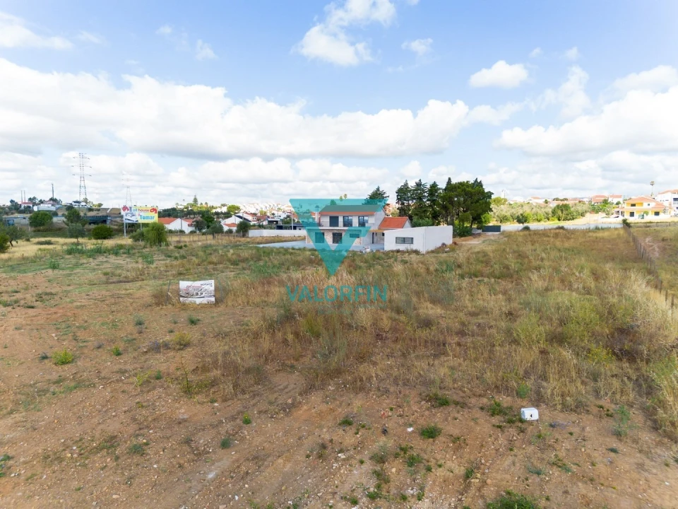 Moradia T4 para Venda em Nossa Sra de Fatima Foto 14