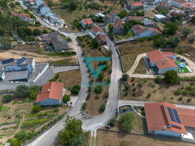 Terreno para Venda em Arrabal Foto 9