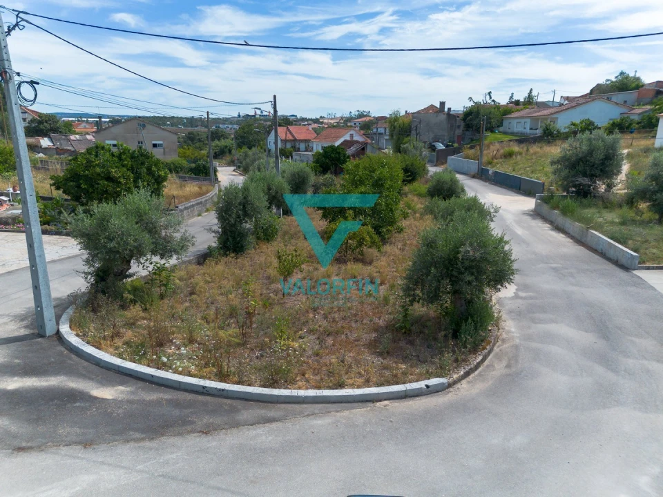 Terreno para Venda em Arrabal Foto 7
