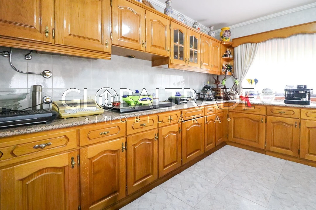 Moradia T4 para Venda em O. Azeméis, Riba-Ul, Ul, Macinhata Seixa, Madail Foto 18