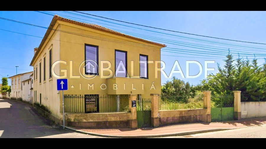 Moradia T9 para Venda em Avanca