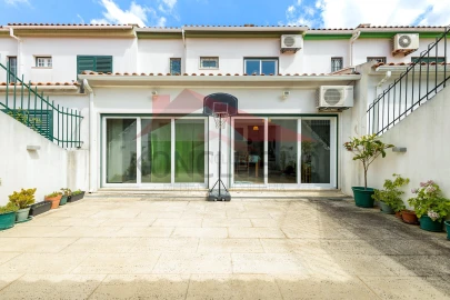 Moradia T3 para Venda em Alverca do Ribatejo e Sobralinho