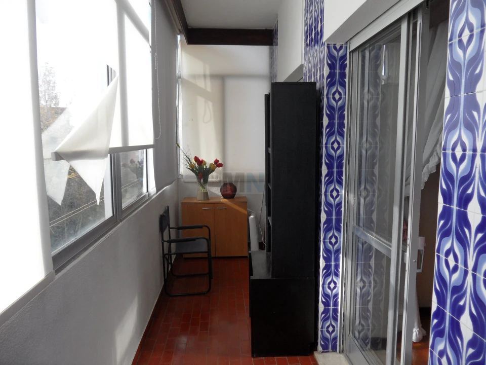 Apartamento T2 para Venda em Santo Antonio dos Olivais Foto 9