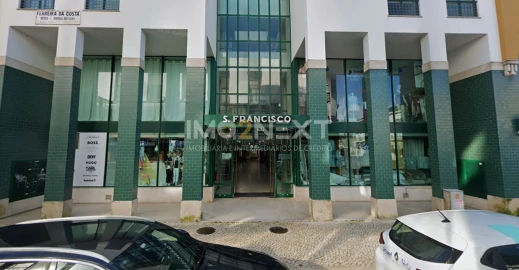 Loja para Venda em Leiria, Pousos, Barreira e Cortes