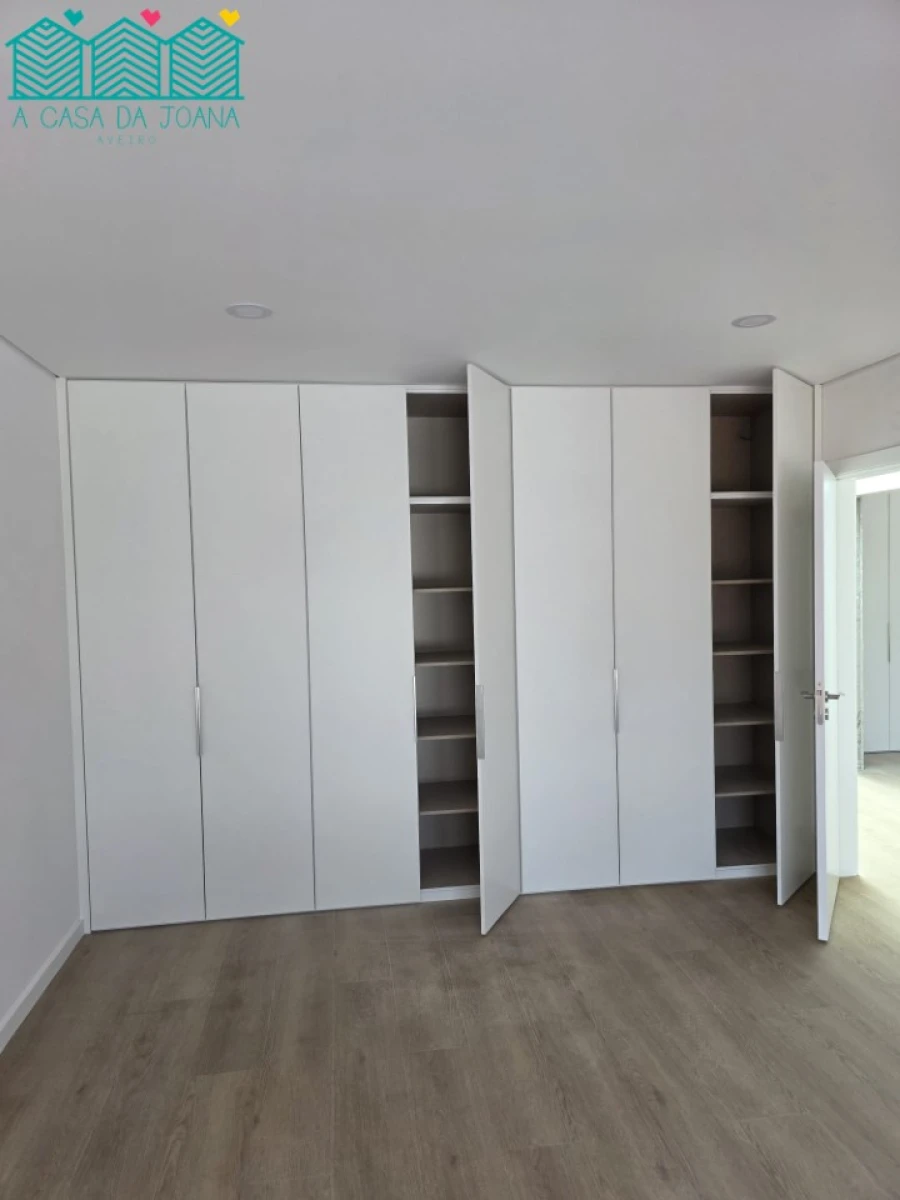 Moradia T4 para Venda em Gafanha da Encarnação Foto 21