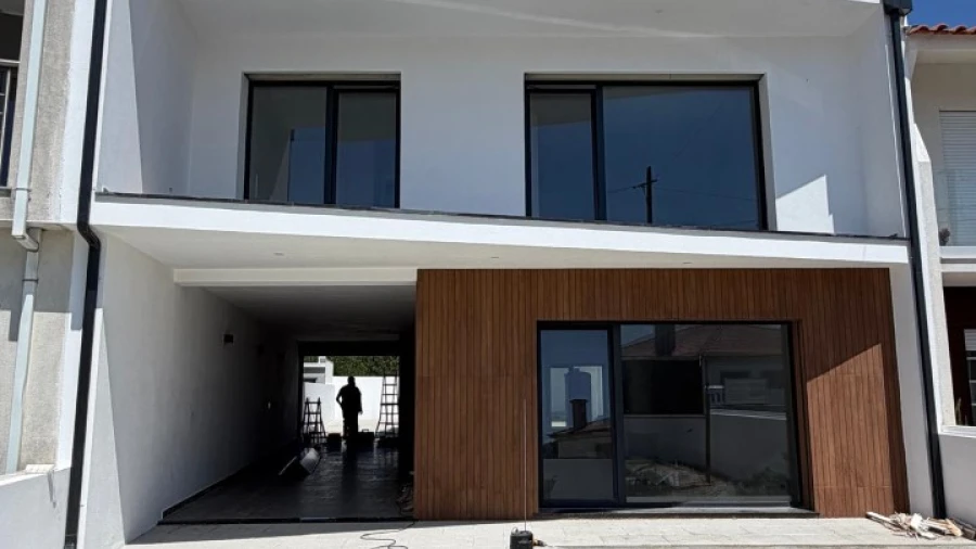 Moradia T4 para Venda em Gafanha da Encarnação
