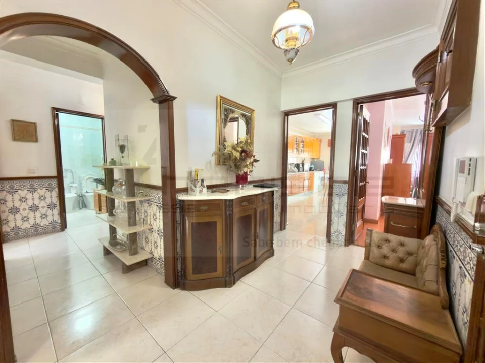 Apartamento T3 para Venda em Venteira Foto 4