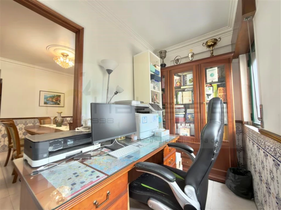 Apartamento T3 para Venda em Venteira Foto 17
