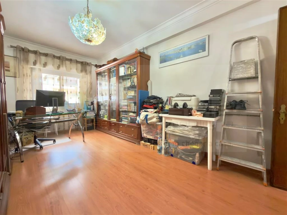 Apartamento T3 para Venda em Venteira Foto 16