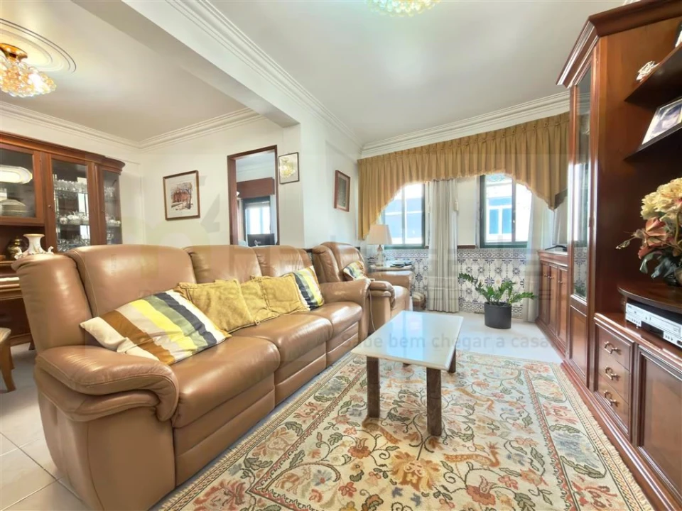 Apartamento T3 para Venda em Venteira Foto 22