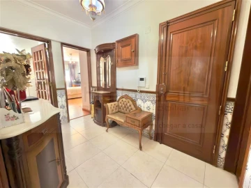 Apartamento T3 para Venda em Venteira