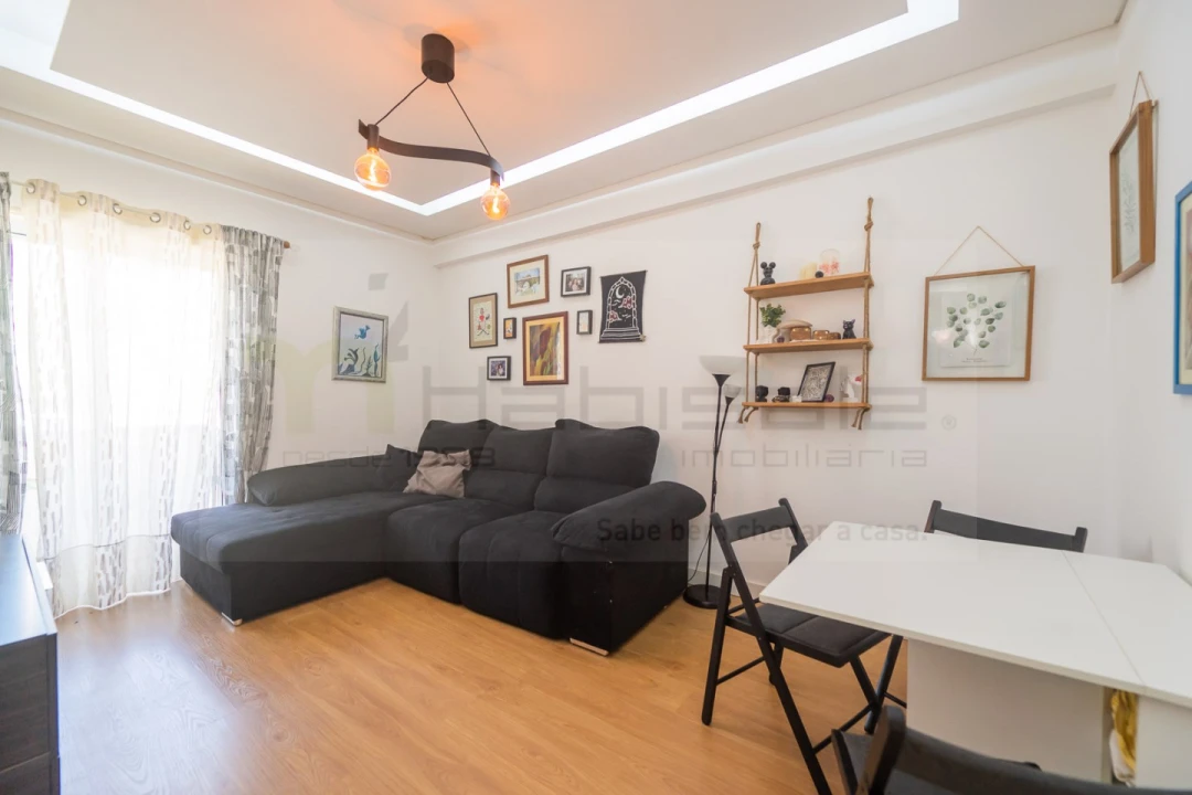 Apartamento T3 para Venda em Algueirão-Mem Martins Foto 1