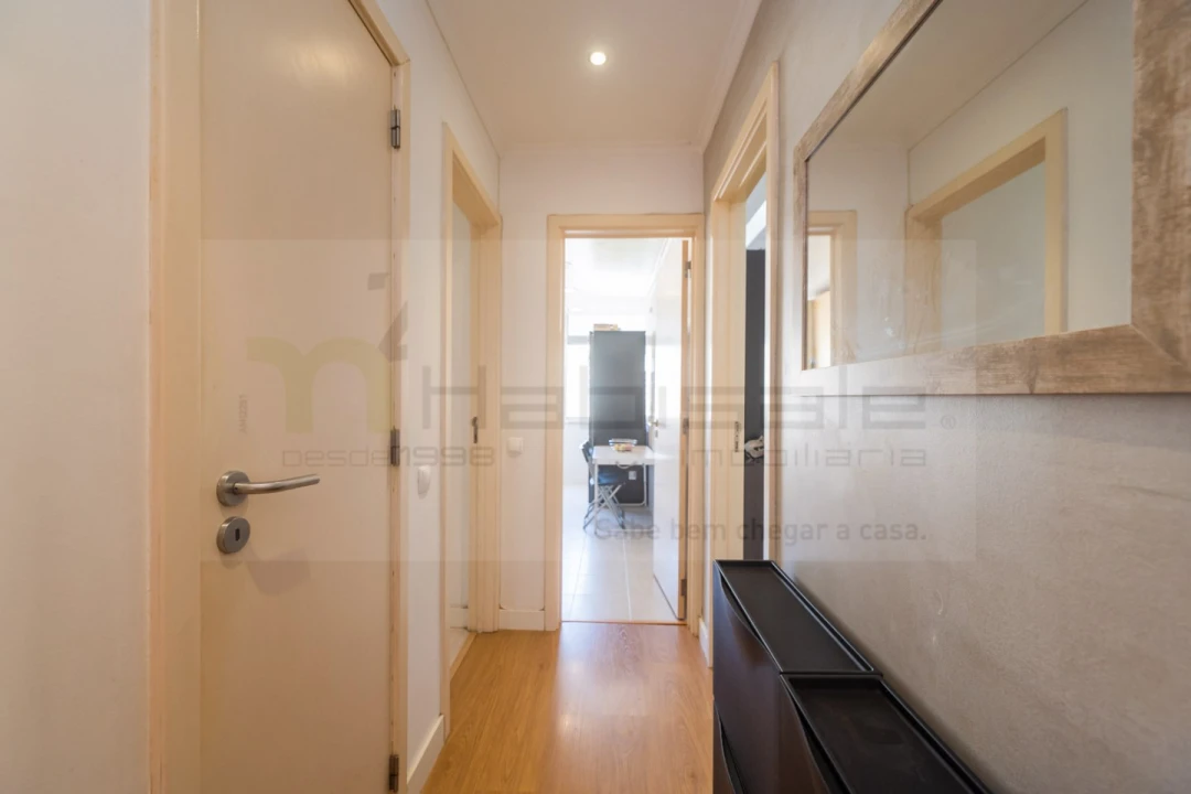Apartamento T3 para Venda em Algueirão-Mem Martins Foto 18
