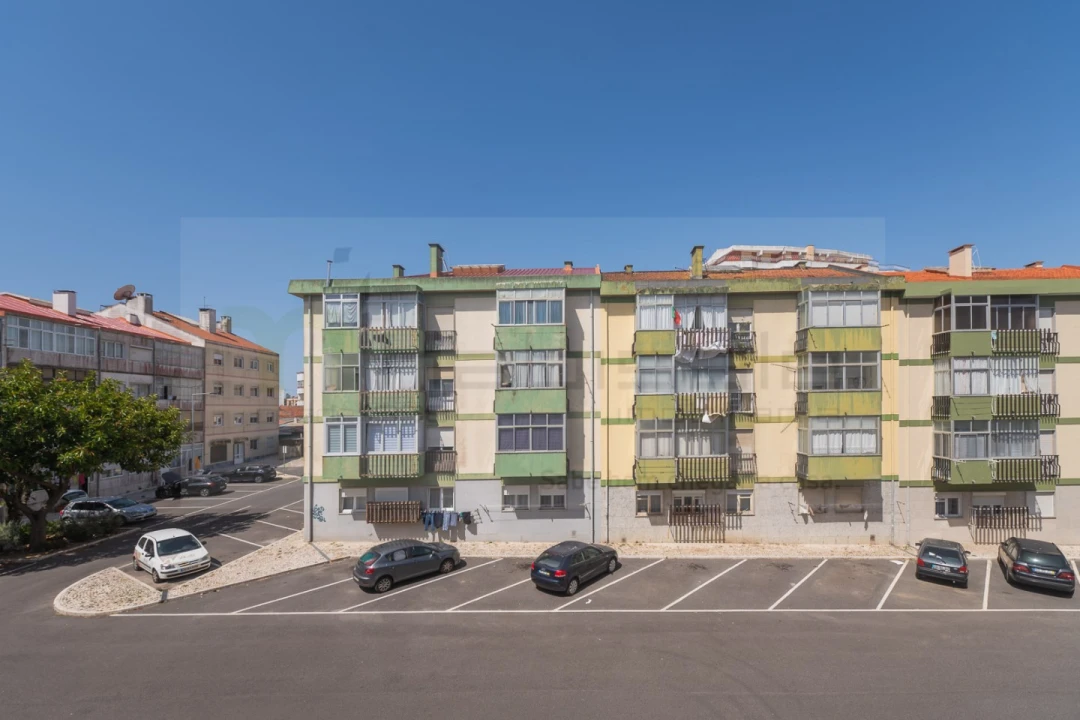 Apartamento T3 para Venda em Algueirão-Mem Martins Foto 26